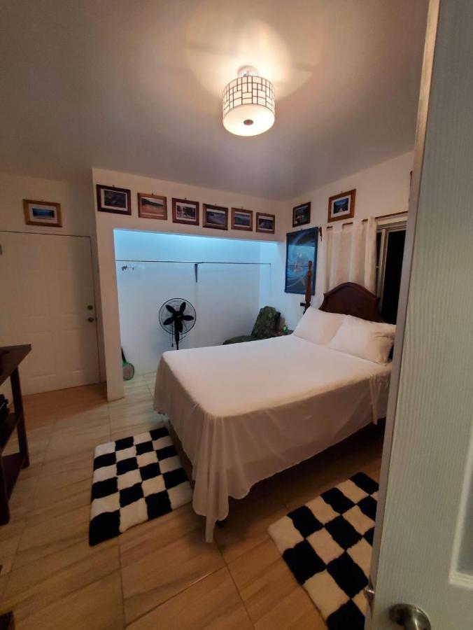Centrally Located Room - 5 Port Antonio Buitenkant foto